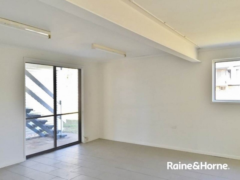 1 Kenneth Street, Morayfield QLD 4506