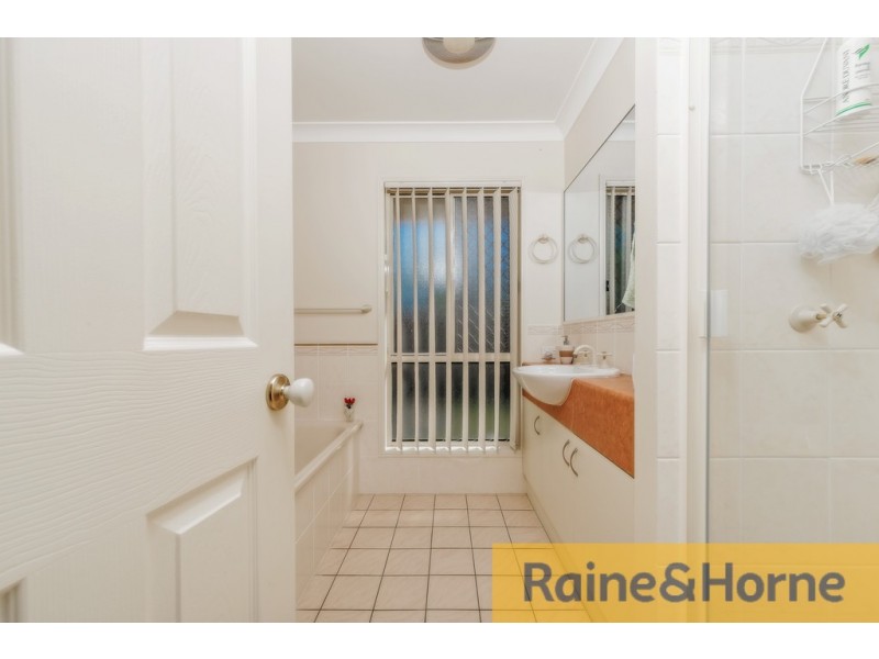 40 Gretel Drive, Beachmere QLD 4510