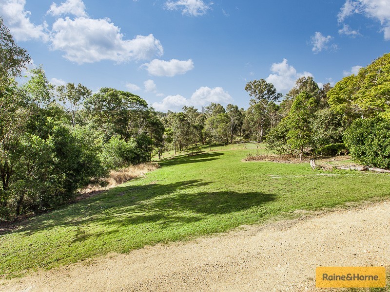 13 Seaview Court, Ocean View QLD 4521