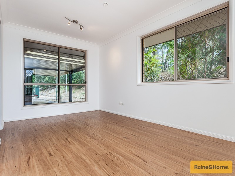 13 Seaview Court, Ocean View QLD 4521