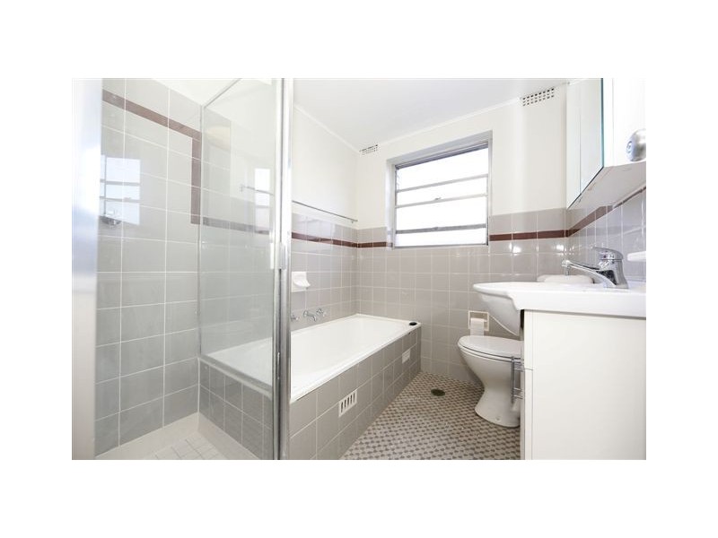 1/48 Ben Boyd Road, Neutral Bay NSW 2089