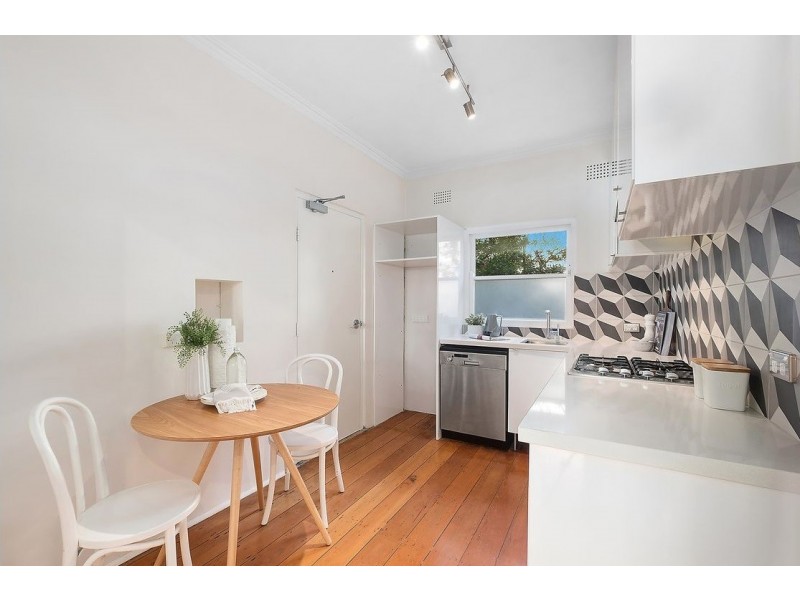 2/16A Spruson Street, Neutral Bay NSW 2089