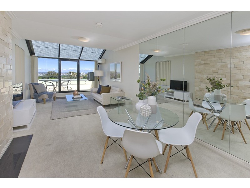 42/236 Pacific Highway, Crows Nest NSW 2065