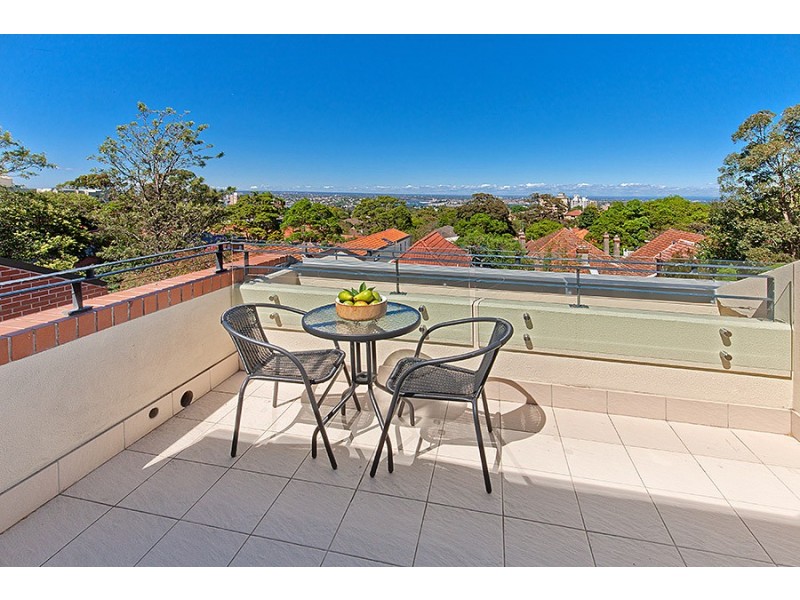 42/236 Pacific Highway, Crows Nest NSW 2065