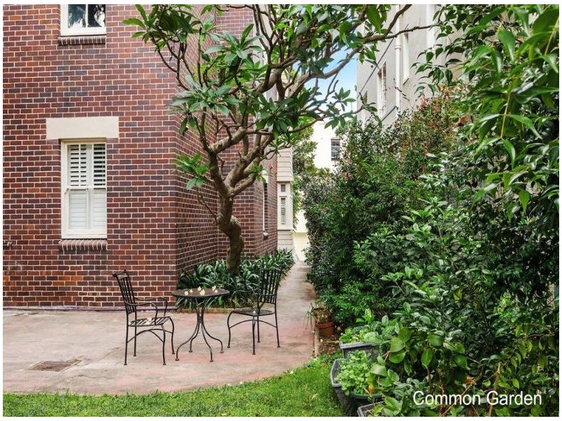 8/6 Holbrook Avenue, Kirribilli NSW 2061