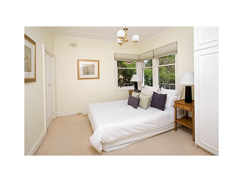 31 Abingdon Road, Roseville NSW 2069