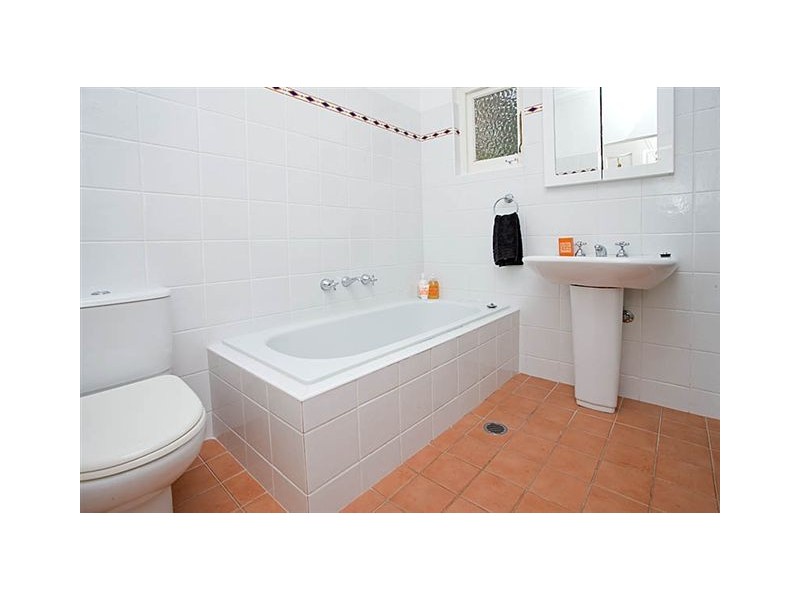 31 Abingdon Road, Roseville NSW 2069