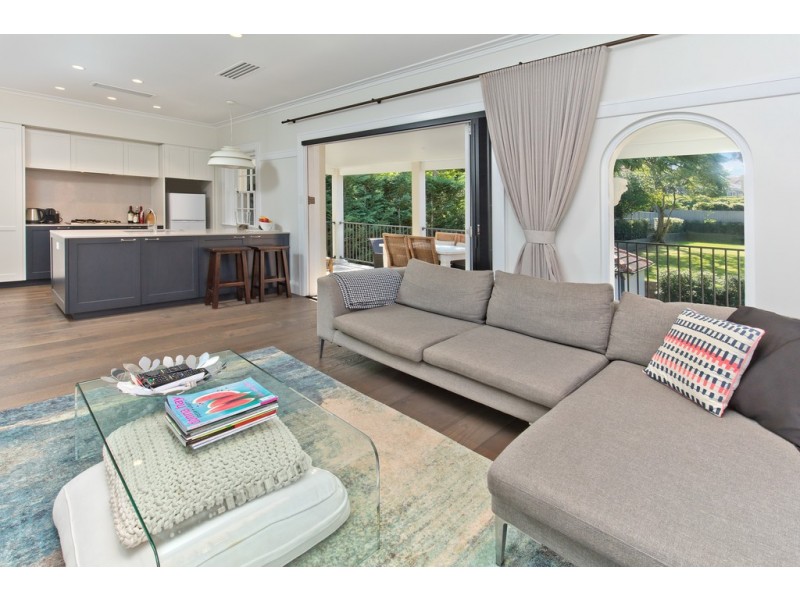 2 Clanalpine Street, Mosman NSW 2088