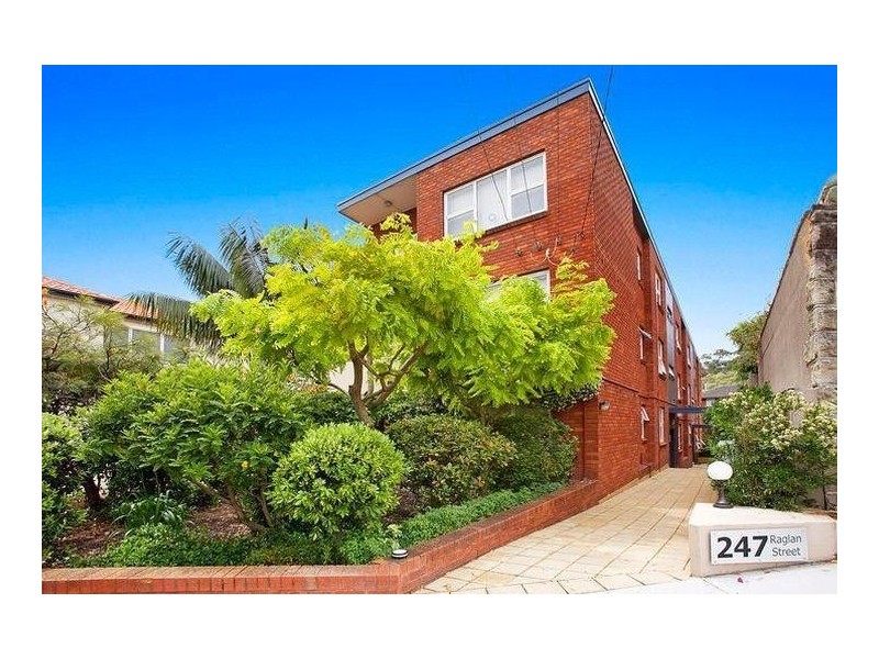 2/247 Raglan Street, Mosman NSW 2088