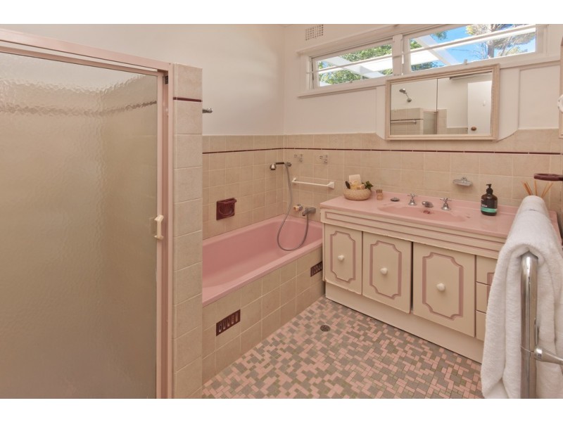 5 Banks Avenue, Turramurra NSW 2074