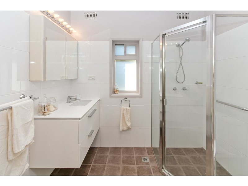 74 Edinburgh Road, Willoughby NSW 2068