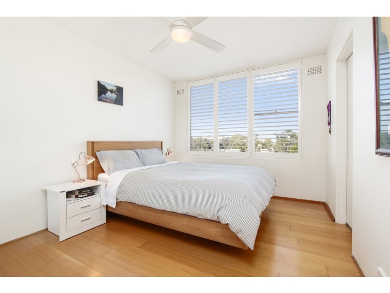 9/164 Spit Road, Mosman NSW 2088