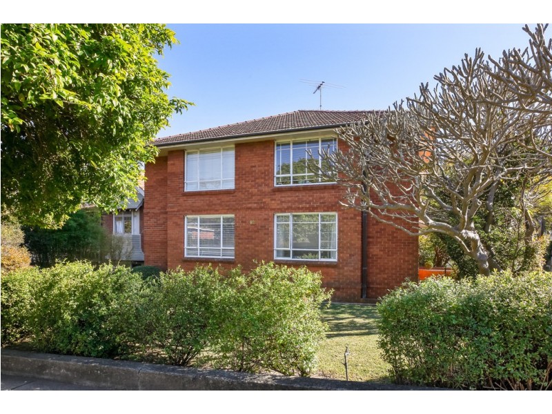 2/82 Avenue Road, Mosman NSW 2088