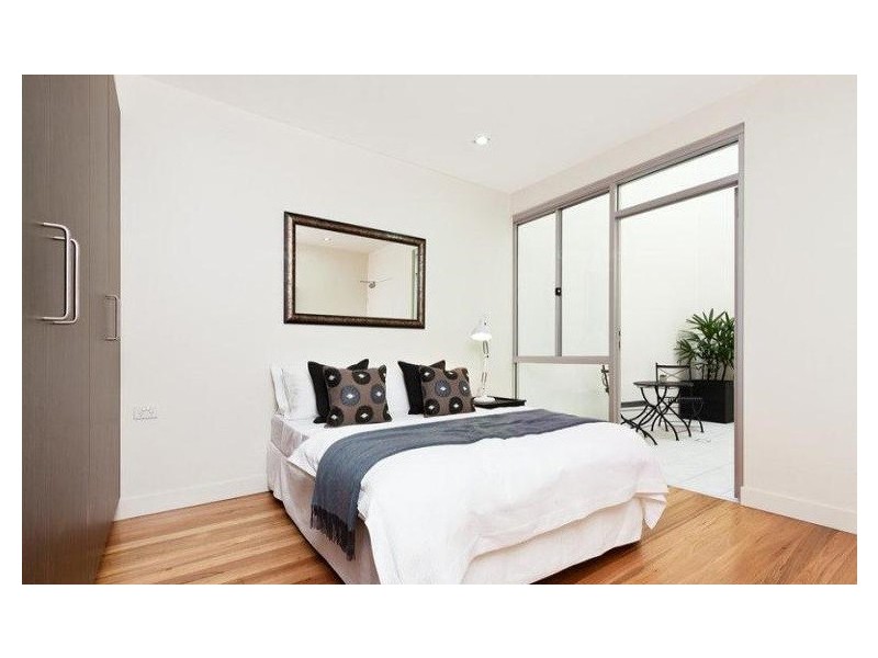 2/19 Young Street, Neutral Bay NSW 2089