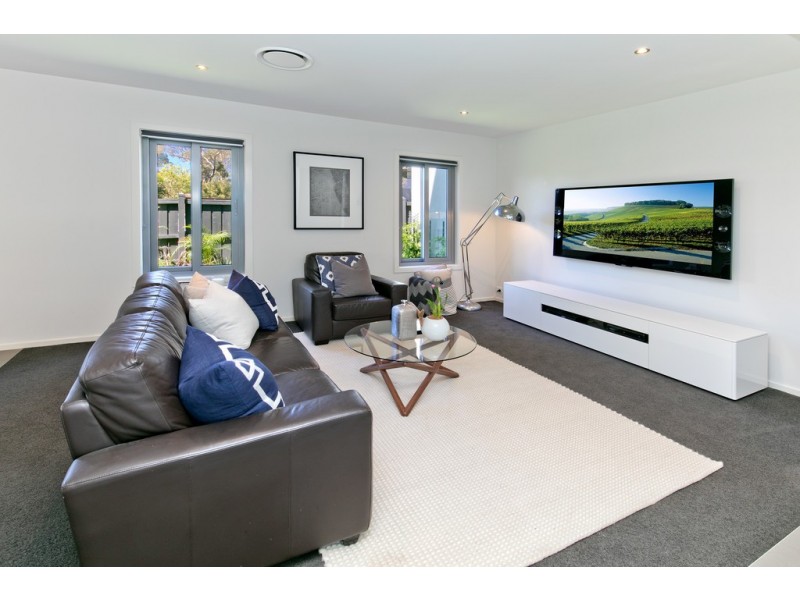 113 Edinburgh Road, Castlecrag NSW 2068