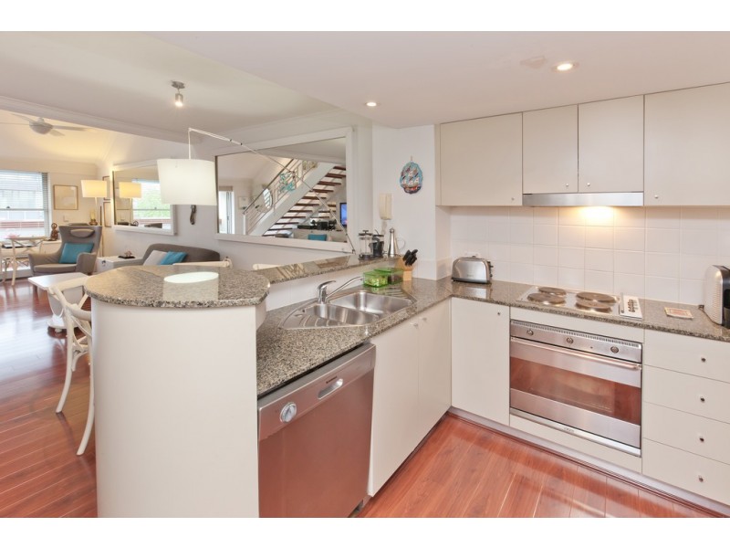 302/99 Military Road, Neutral Bay NSW 2089