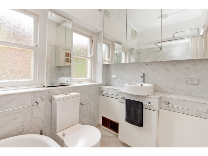 1/100 Kurraba Road, Neutral Bay NSW 2089