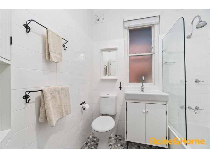 4/16 Lower Wycombe Road, Neutral Bay NSW 2089