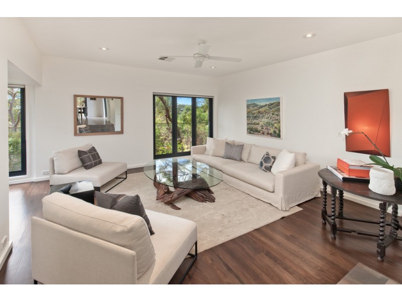 2 The Bastion, Castlecrag NSW 2068