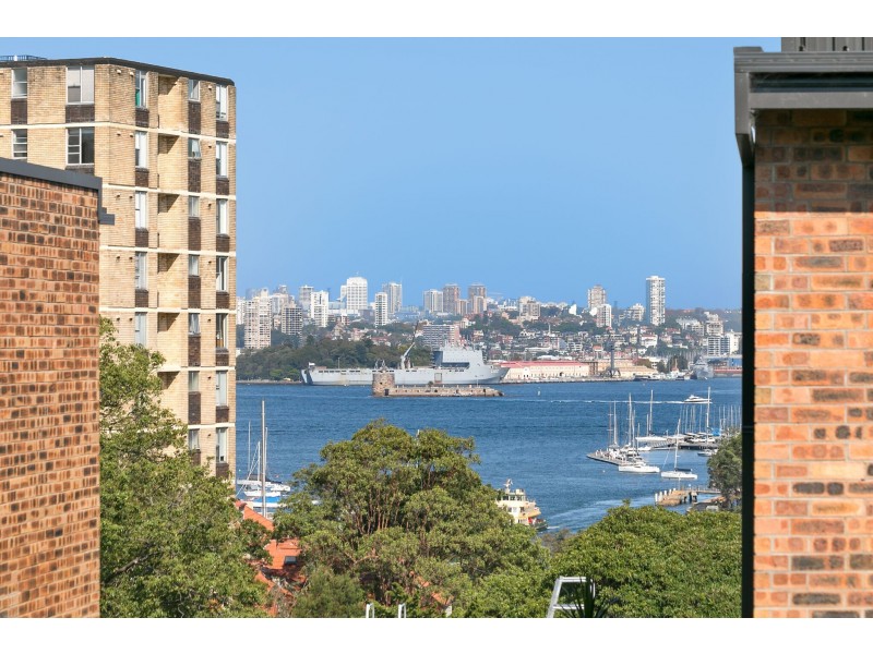 5/2 Spruson Street (enter via Colindia Ave), Neutral Bay NSW 2089