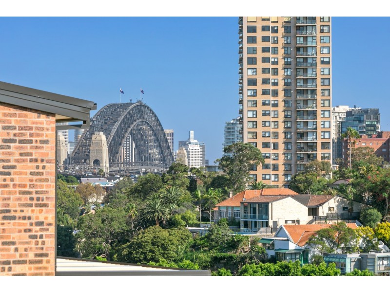 5/2 Spruson Street (enter via Colindia Ave), Neutral Bay NSW 2089