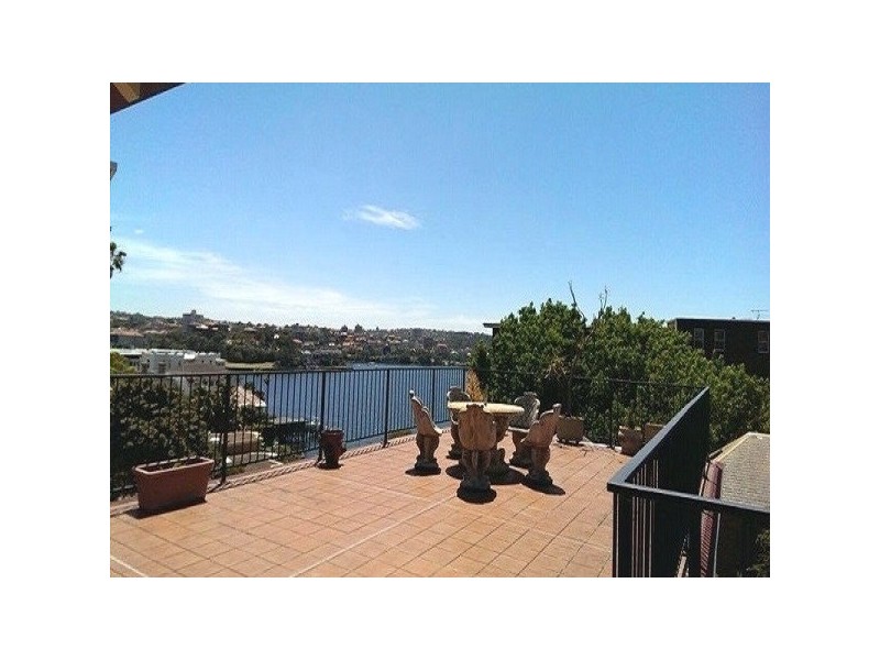 9/11 Carabella Street, Kirribilli NSW 2061
