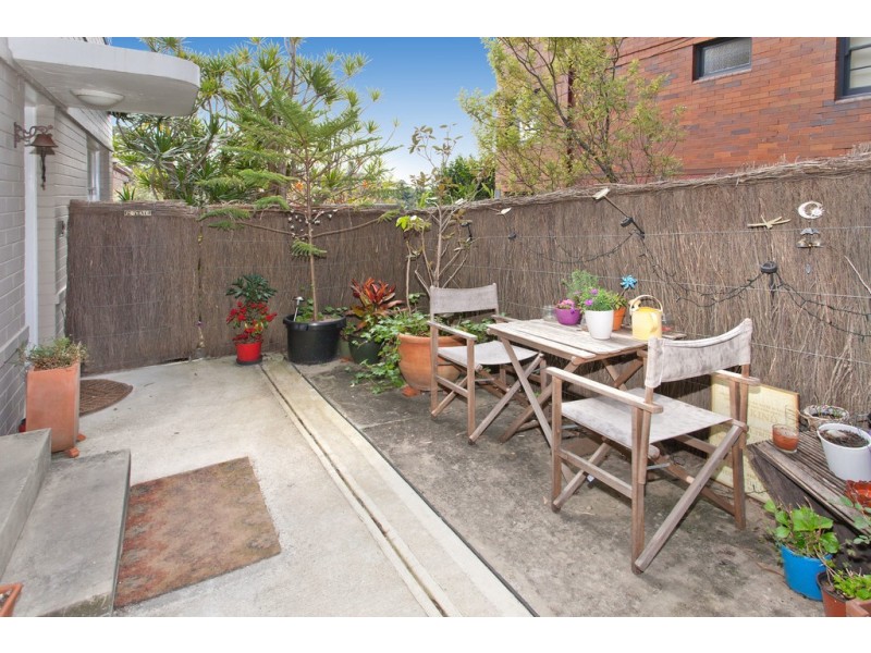 2/37 Pine Street, Cammeray NSW 2062