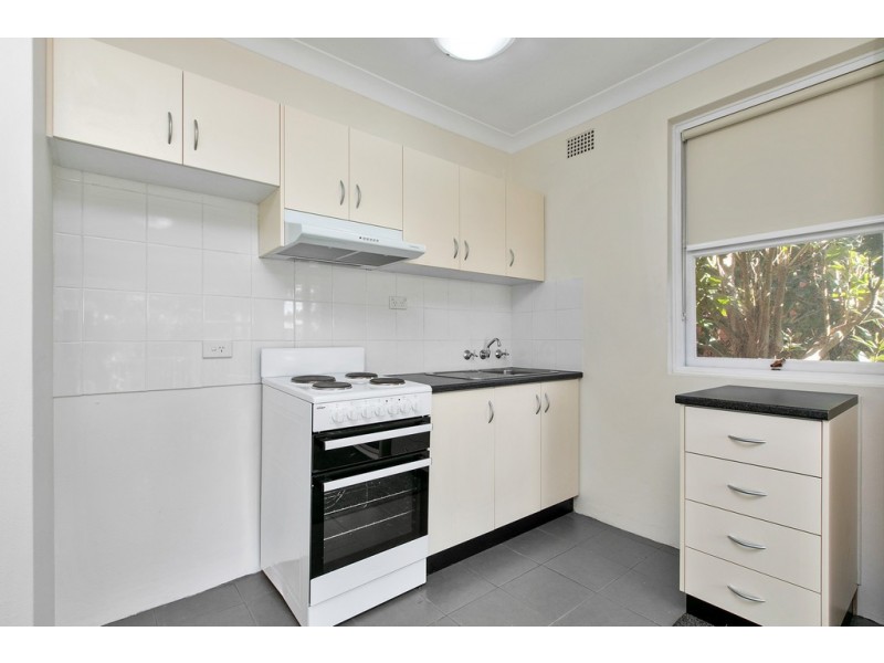 6/13 Grafton Crescent, Dee Why NSW 2099