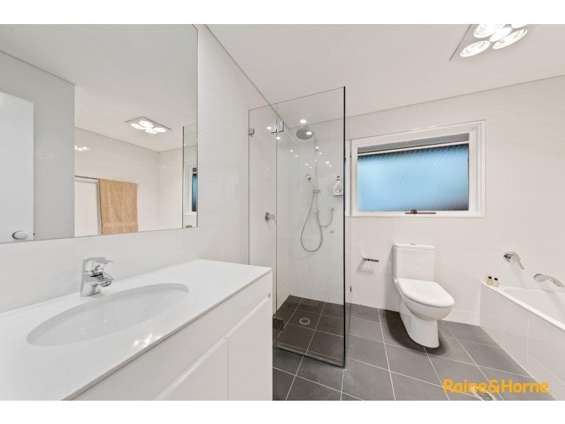 15B Cowdroy Avenue, Cammeray NSW 2062