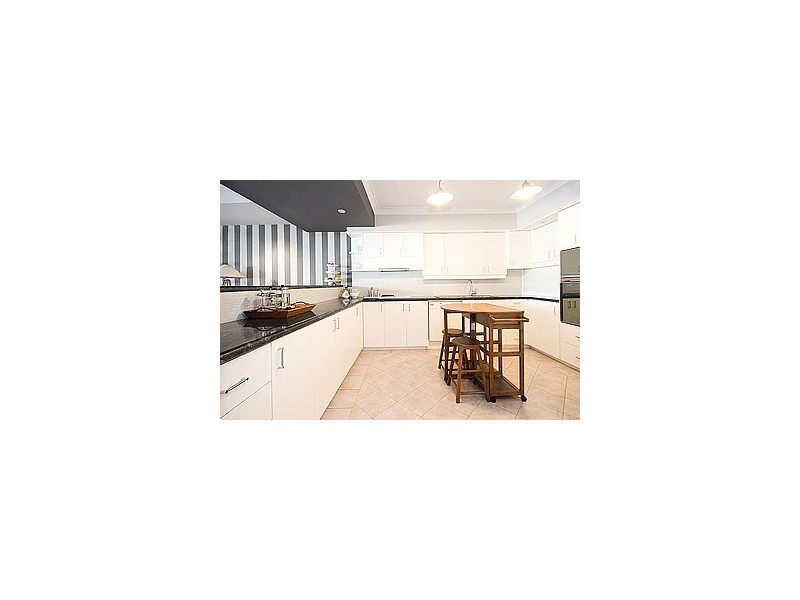 13/9  Hayes Street, Neutral Bay NSW 2089