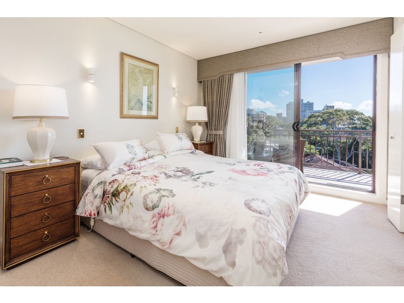 Penthouse 1, 3 Lindsay Street, Neutral Bay NSW 2089