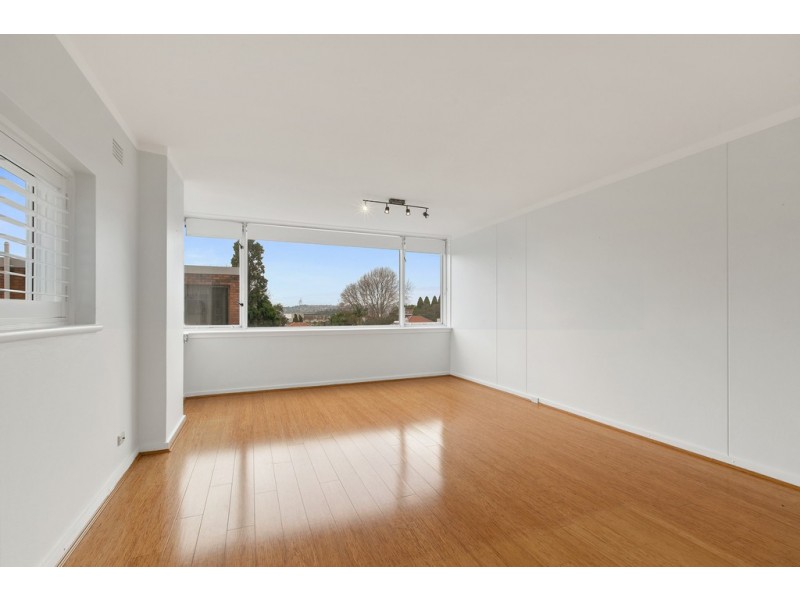 33/22 Peel Street, Kirribilli NSW 2061