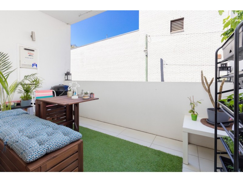 2/19 Young Street, Neutral Bay NSW 2089