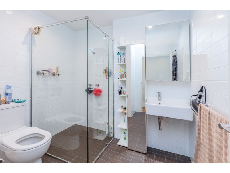 2/19 Young Street, Neutral Bay NSW 2089