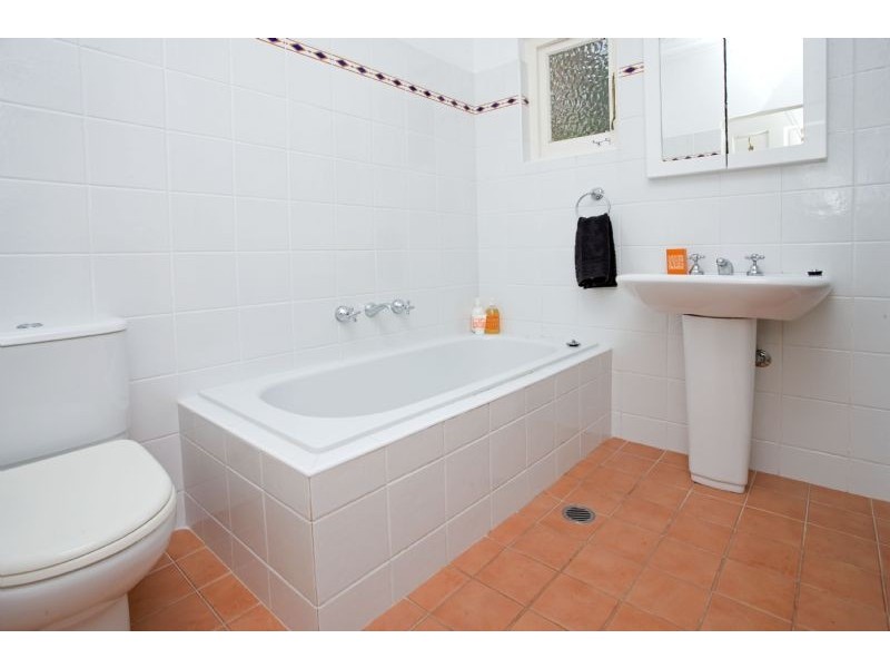 31 Abingdon Road, Roseville NSW 2069