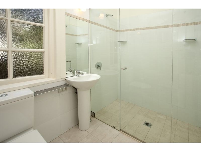 2/15 Shellcove Road, Neutral Bay NSW 2089