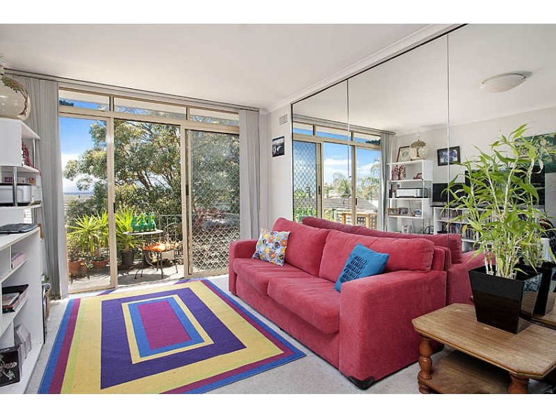 12/18  Byrnes Avenue, Neutral Bay NSW 2089