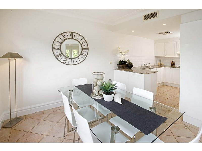 2/2 Holdsworth Street, Neutral Bay NSW 2089