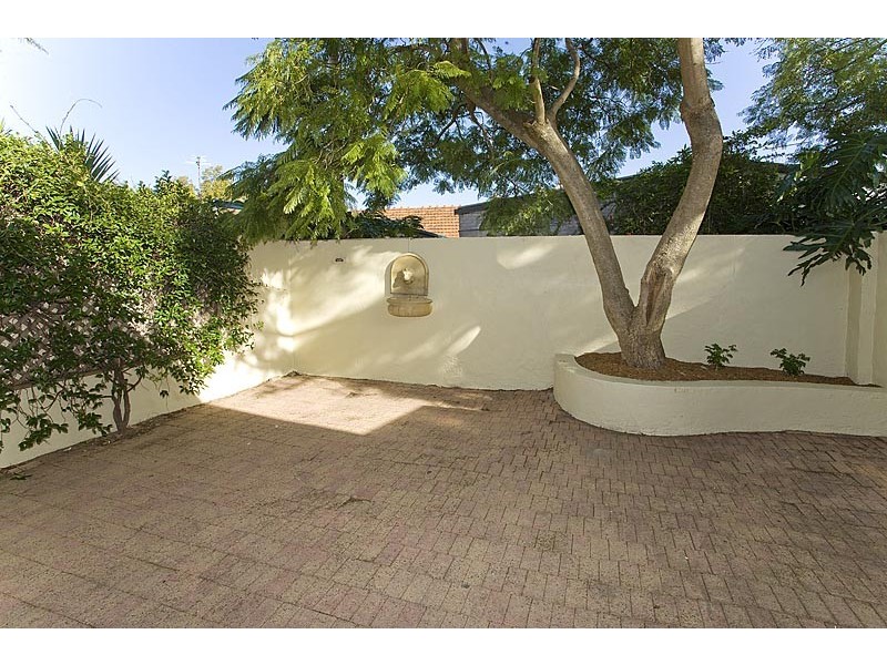 23 Military Road, Neutral Bay NSW 2089