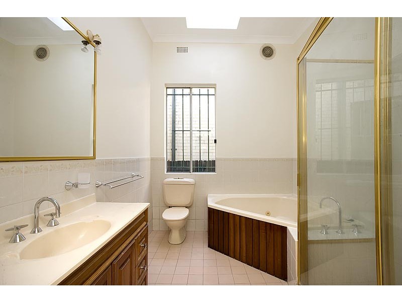 23 Military Road, Neutral Bay NSW 2089