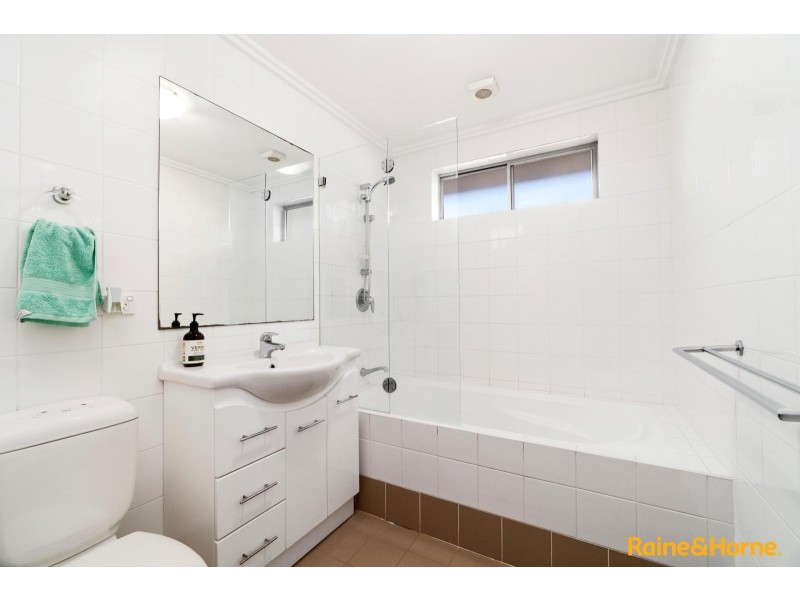 4/188 Waterloo Road, Marsfield NSW 2122