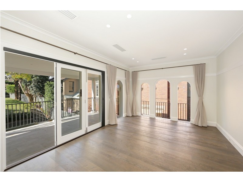 4/2 Clanalpine Street, Mosman NSW 2088