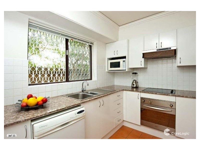 2/28 Waters Road, Neutral Bay NSW 2089