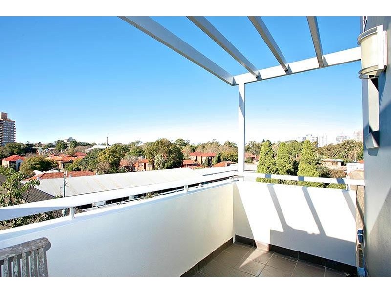 18/303 Miller Street, Cammeray NSW 2062