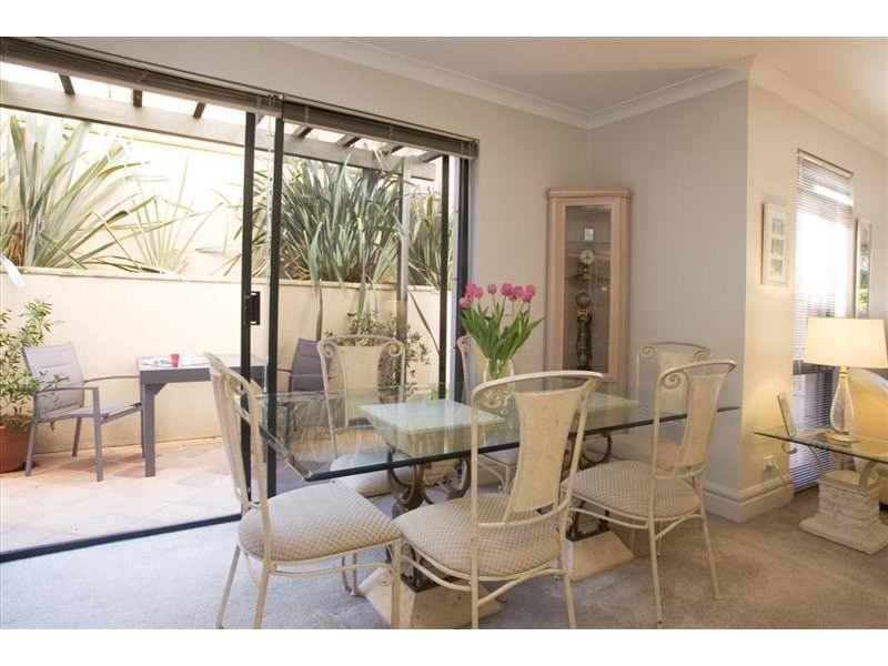 201/433 Alfred Street, Neutral Bay NSW 2089