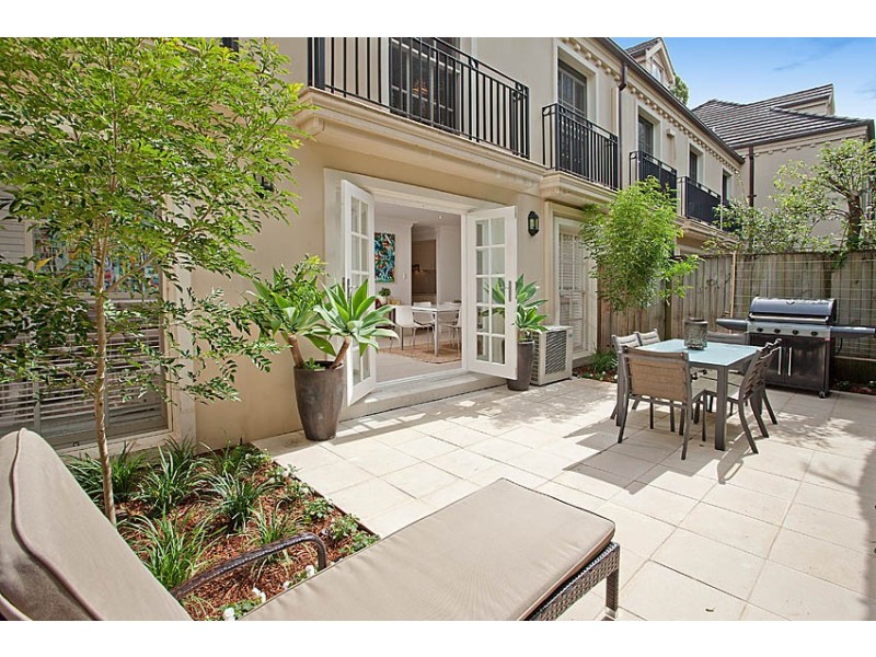 2/16 Hardie Street, Neutral Bay NSW 2089