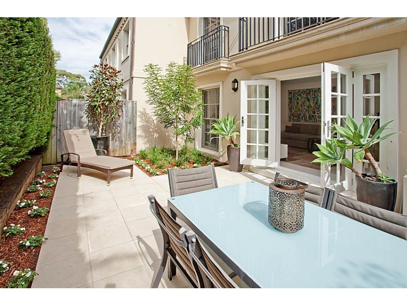 2/16 Hardie Street, Neutral Bay NSW 2089