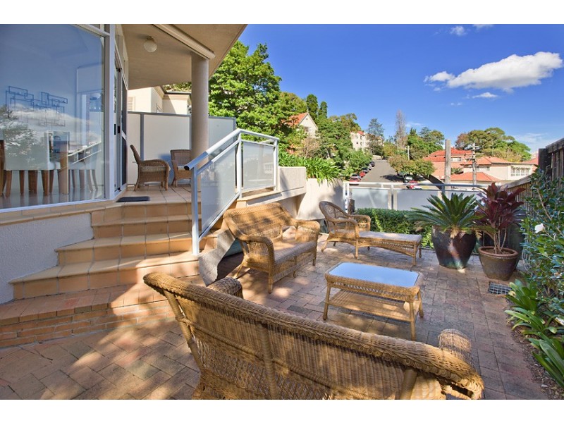 2/2 Montpelier Street, Neutral Bay NSW 2089