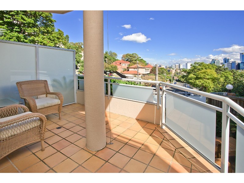 2/2 Montpelier Street, Neutral Bay NSW 2089