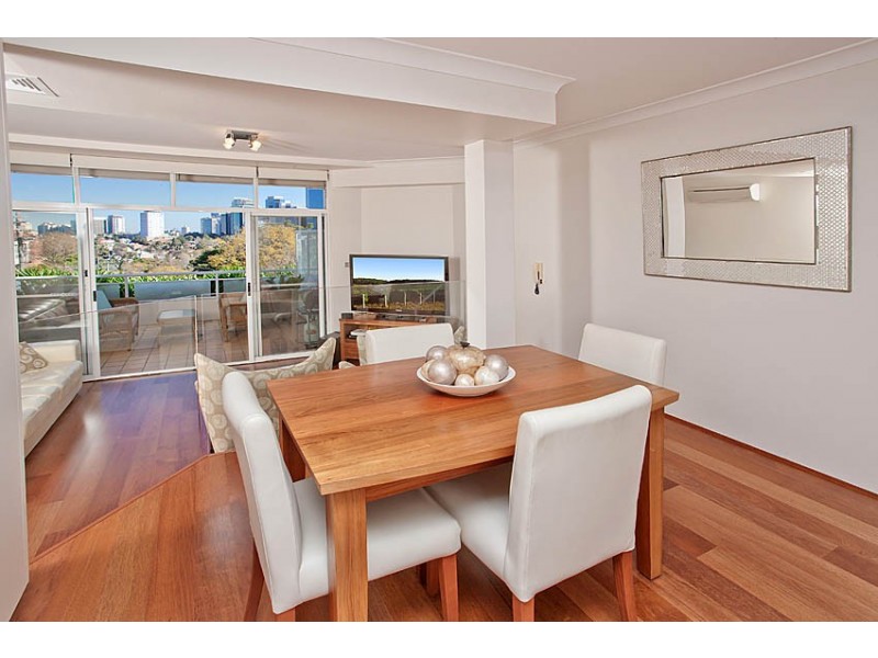 1/2 Montpelier Street, Neutral Bay NSW 2089